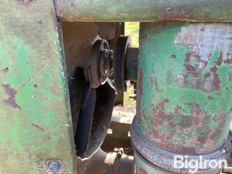 1949-john-deere-b-image-19