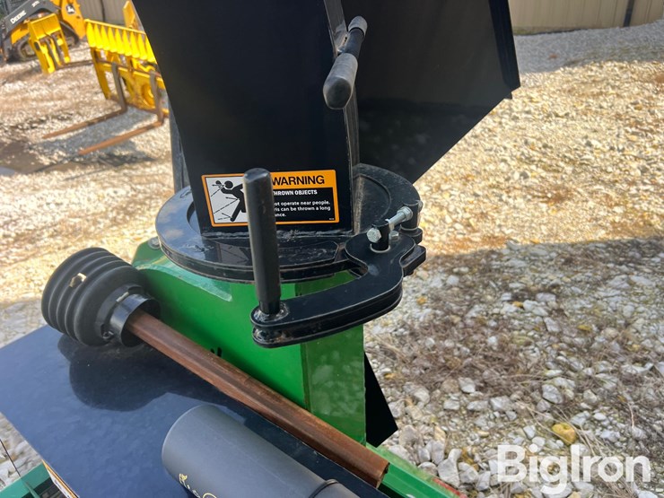 2009-frontier-wc1105-3-pt-wood-chipper-image-14