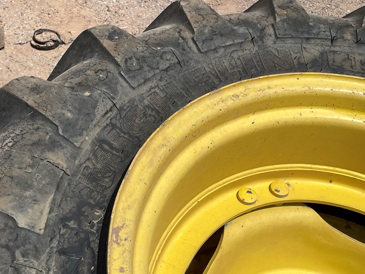 deere-tires-image-7