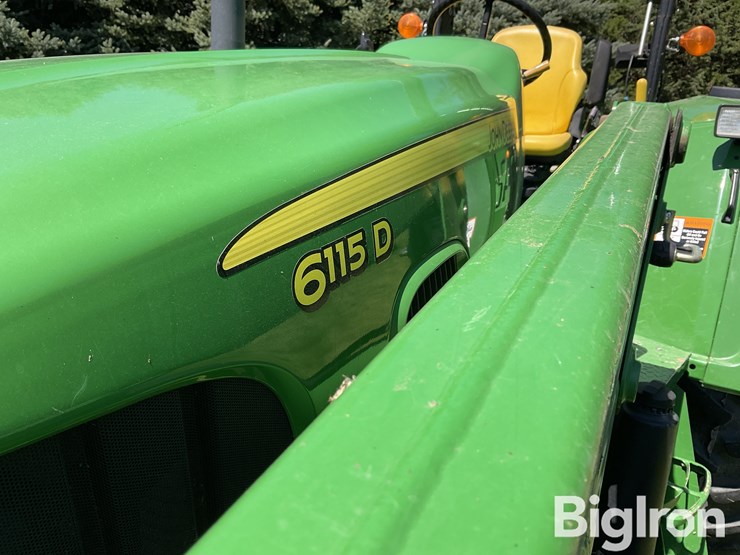 2010-john-deere-6115d-image-10