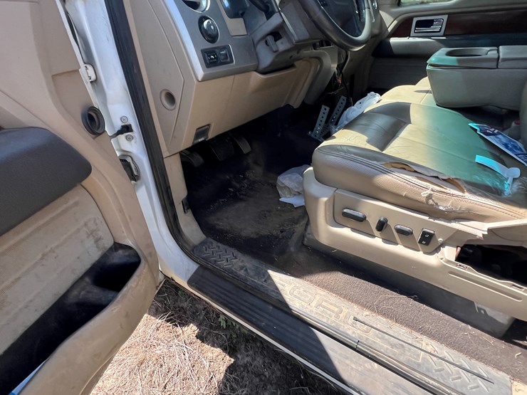 2010-ford-f150-image-15