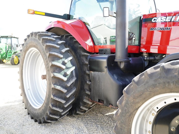 2008-case-ih-magnum-245-image-21