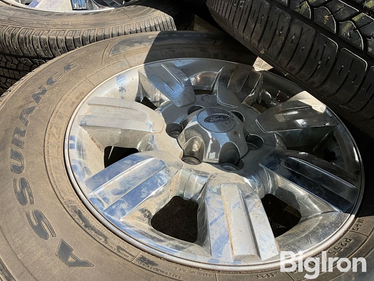 2015-ford-f150-image-16
