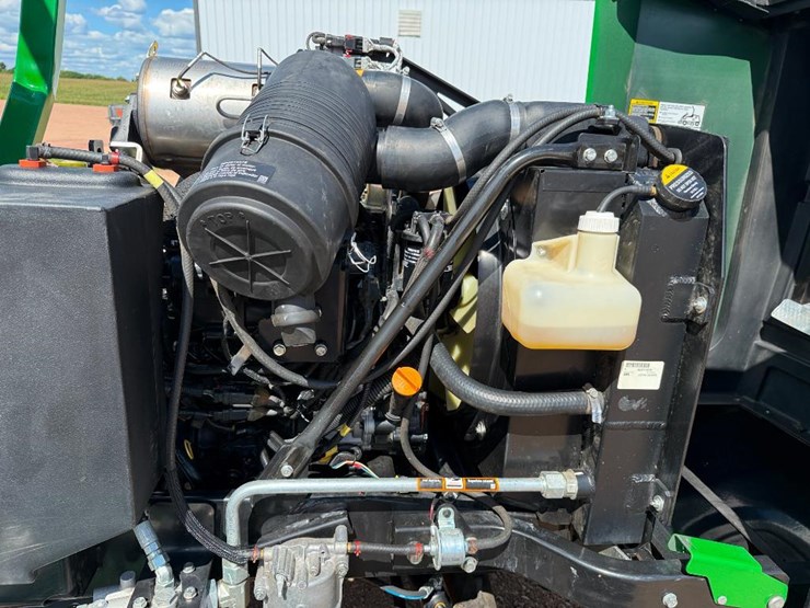 2022-john-deere-1600-image-30