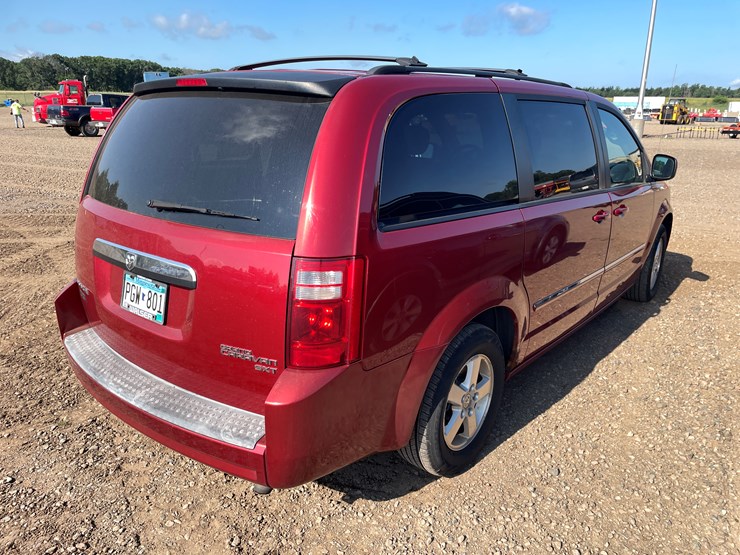 2009-dodge-grand-caravan-image-7