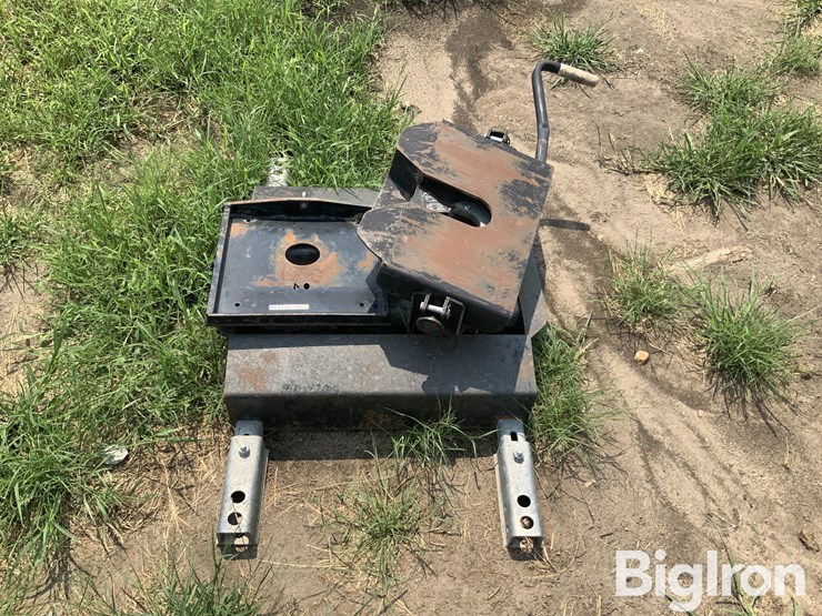 super-glide-5th-wheel-trailer-hitch-image-2
