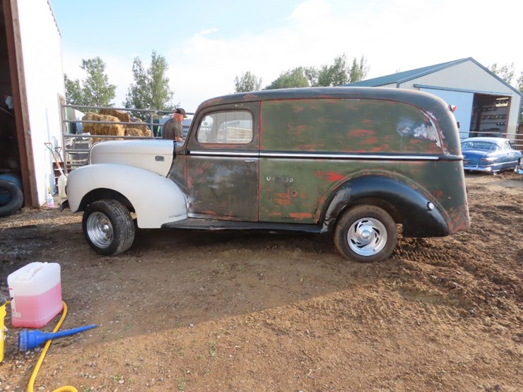 1940-ford-sedan-delivery-image-8