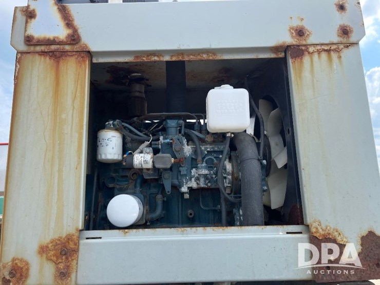 2015-b-b-dry-tender-trailer-(jn2633)-image-17