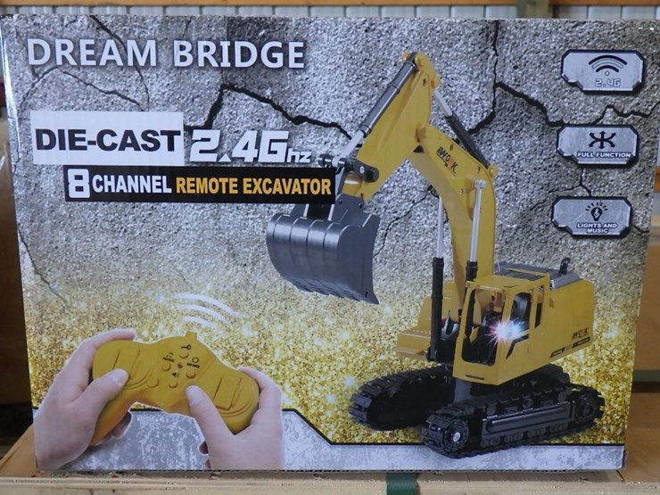 die-cast-remote-excavator-image-2