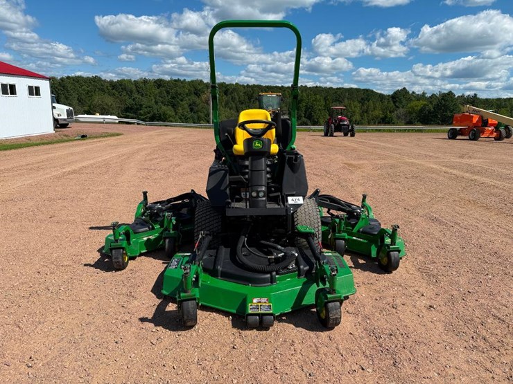 2022-john-deere-1600-image-2