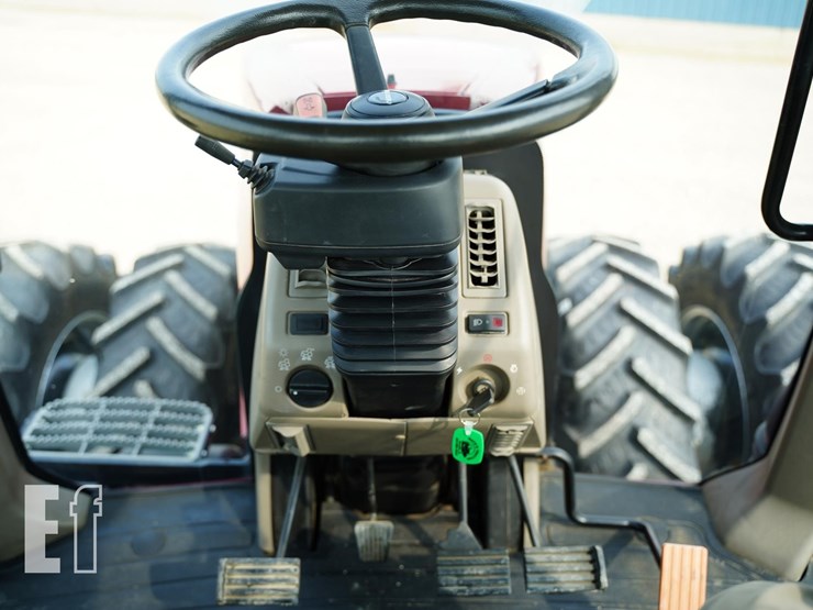 2012-case-ih-magnum-290-image-39