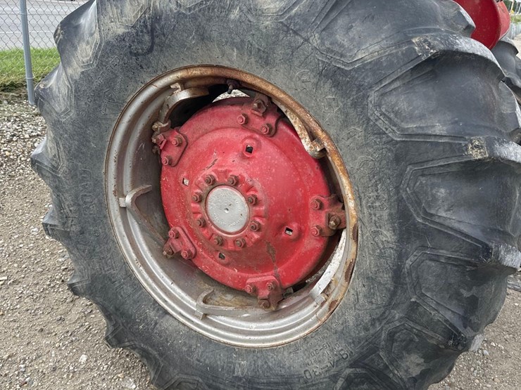 massey-ferguson-85-image-5