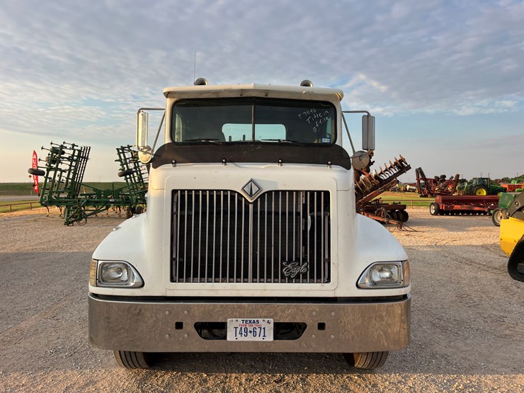 1998-cummins-m11-image-3