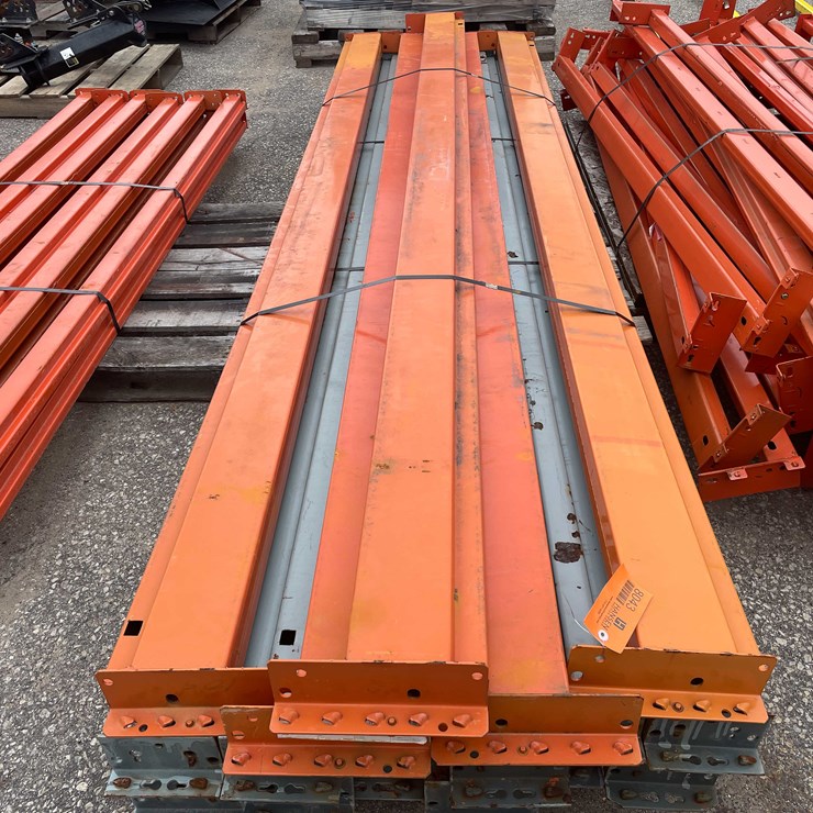 #8043 • Teardrop Pallet Racking (O9)