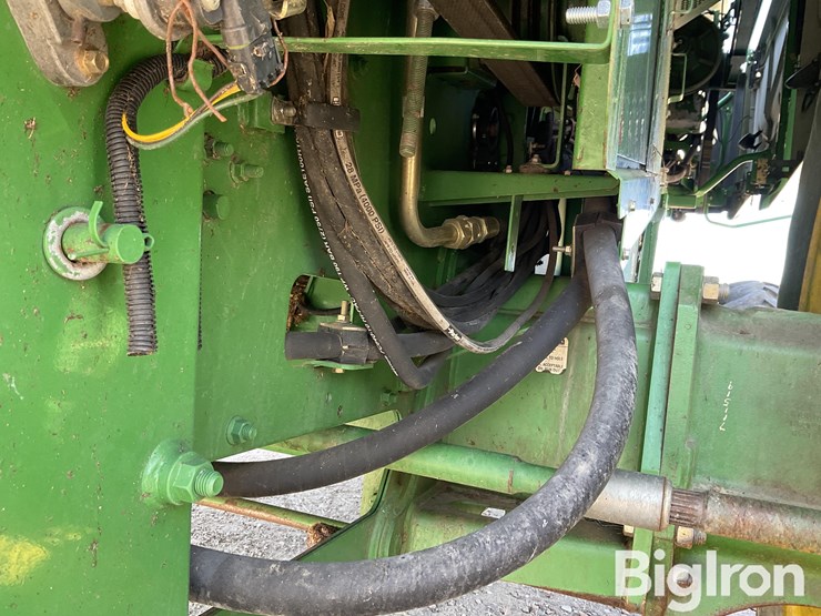 2005-john-deere-9660-sts-image-18