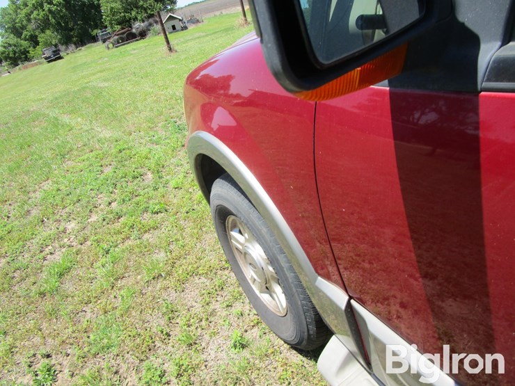 2004-ford-expedition-image-13