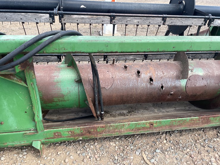 2016-john-deere-216-image-15