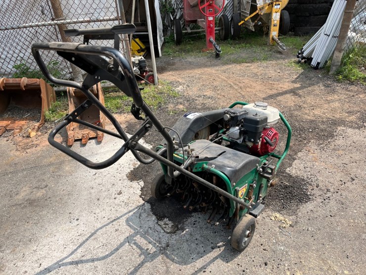 ryan-18"-walk-behind-aerator-image-3