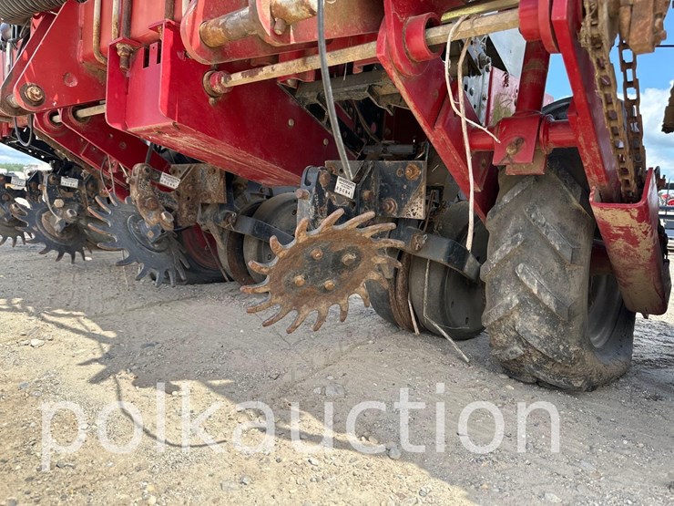 case-ih-1200-image-4