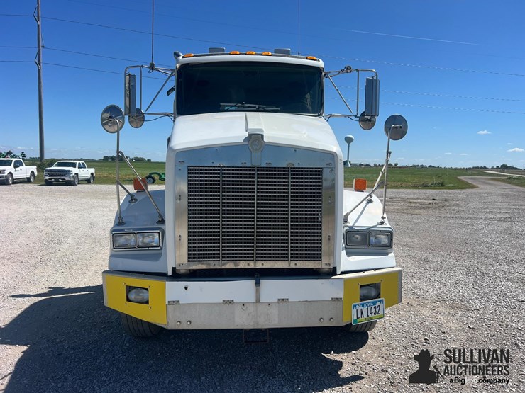 1998-kenworth-t800-image-2