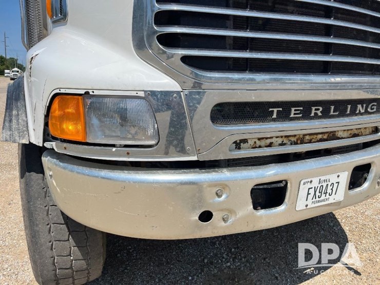 2009-sterling-feed-truck-(jn2573,-unit-2018)-image-31