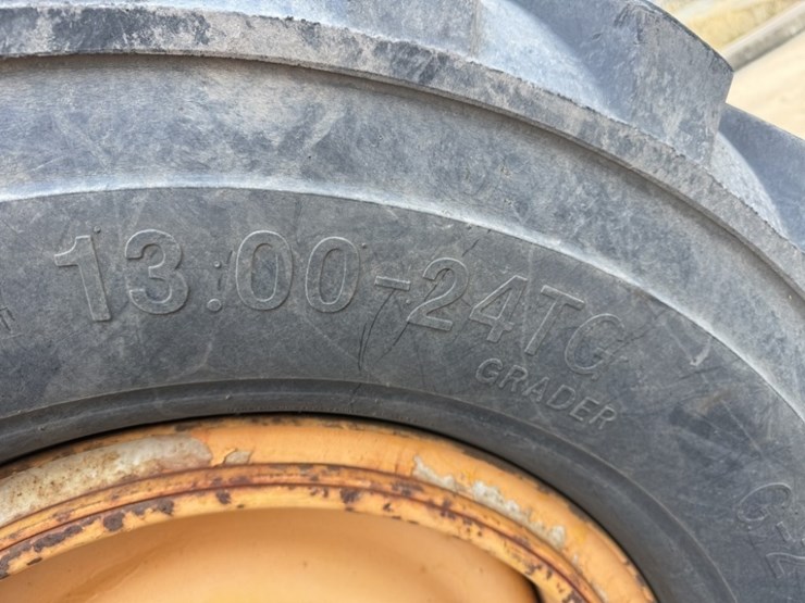 1974-deere-570a-image-21