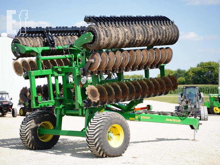 2021-john-deere-2680h-image-5