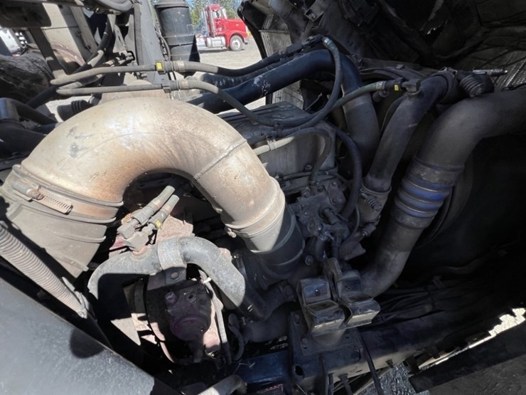 2011-mack-leu612-image-34