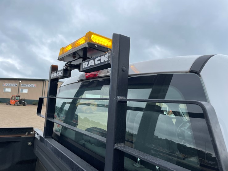 2018-ford-f150-xl-image-11
