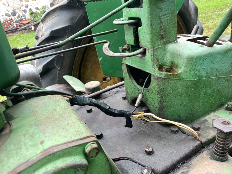 #6686-•-1950---1952-john-deere-tractor-image-14