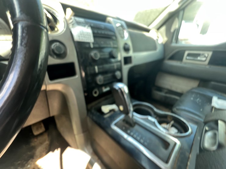 2010-ford-f150-image-25