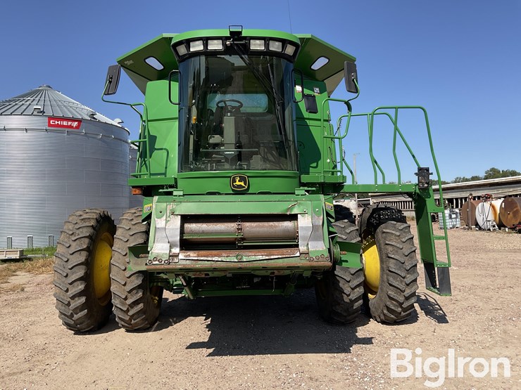 2005-john-deere-9660-sts-image-2