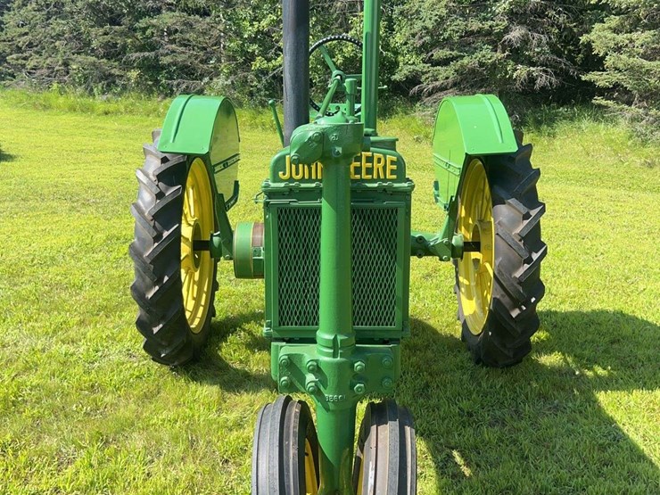 john-deere-model-b-image-9