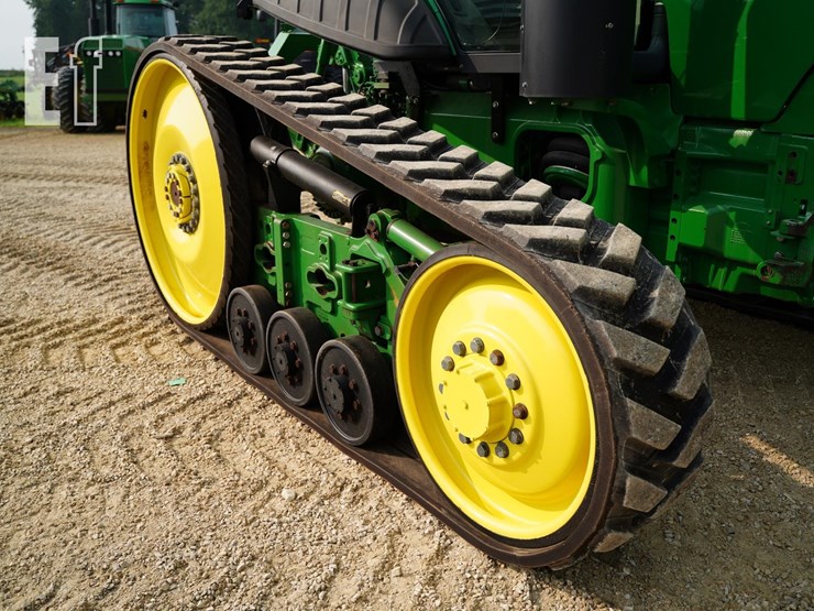 2013-john-deere-8360rt-image-22