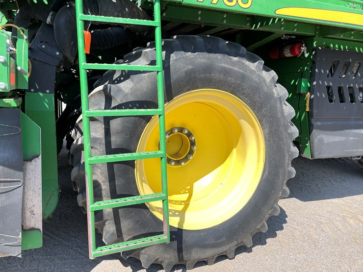 2012-john-deere-7760-image-65