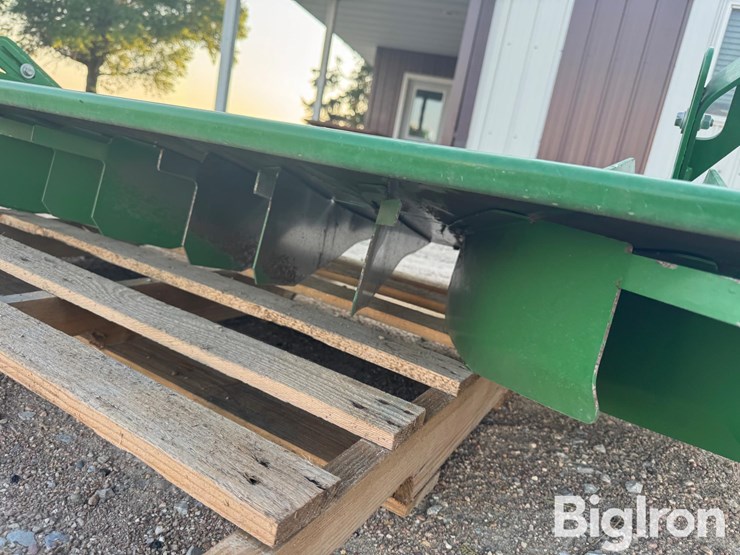 john-deere-102-image-14