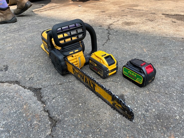 dewalt-cordless-60v-chainsaw-w/(2)-batteries-image-1