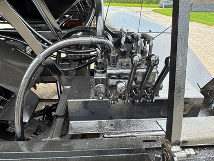 2005-b-&-b-tyler-dry-tender-trailer-(ed5161)-image-14