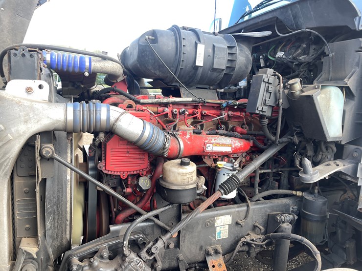 2012-kenworth-t660-image-27