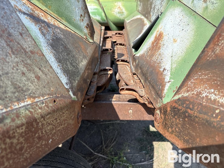 john-deere-844-image-12