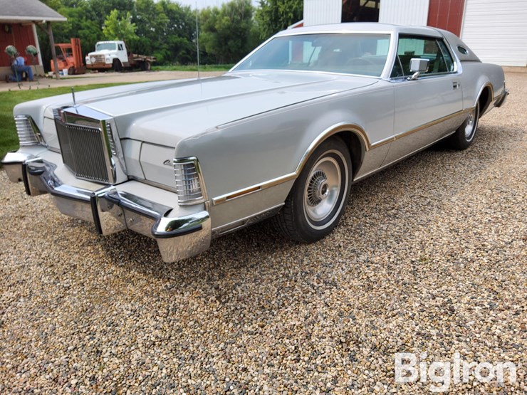1976-ford-460-image-1
