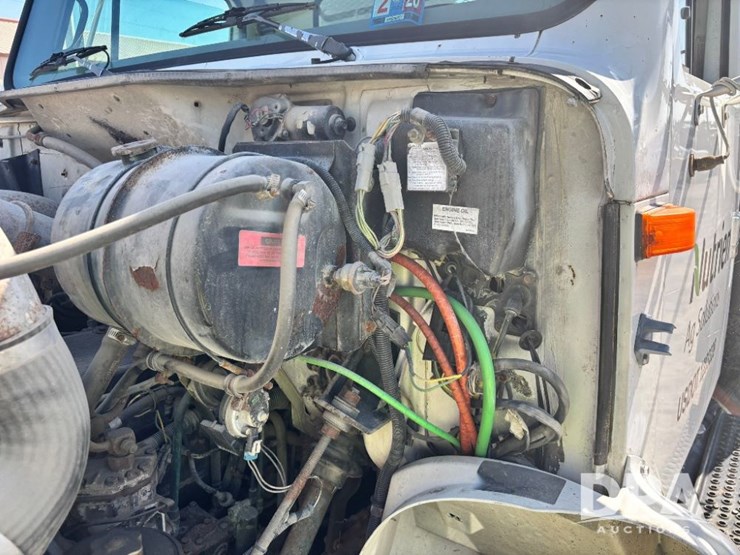 1999-ihc-8100-flatbed-truck-(gp11125,-unit-17355)-image-48