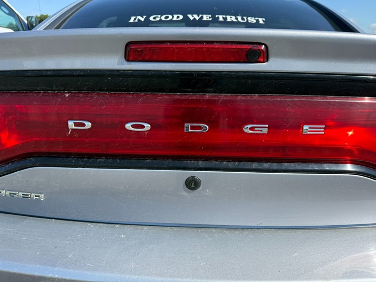 #10-•-#26540-•-2015-dodge-charger-sedan-vin:-2c3cdxat6fh125756-image-13