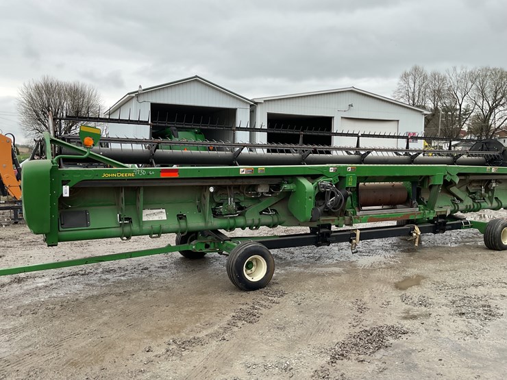 2019-john-deere-635f-image-7