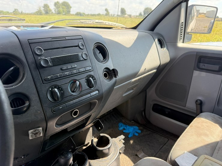 2004-ford-f150-image-39