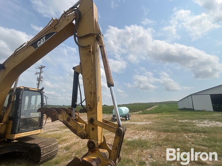 1998-caterpillar-312b-image-10