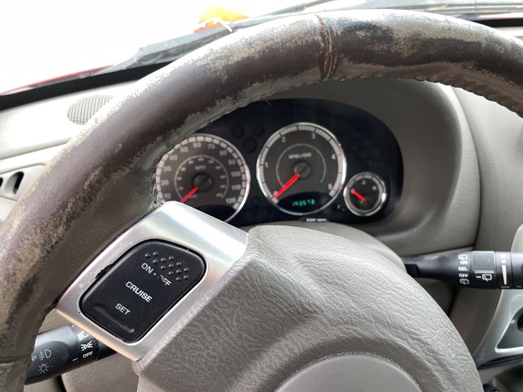 2006-jeep-liberty-image-33