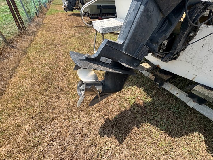 #73-•-#25994-•-carolina-boat-w/mercuy-100hp-outboard-motor-&-trailer-image-17