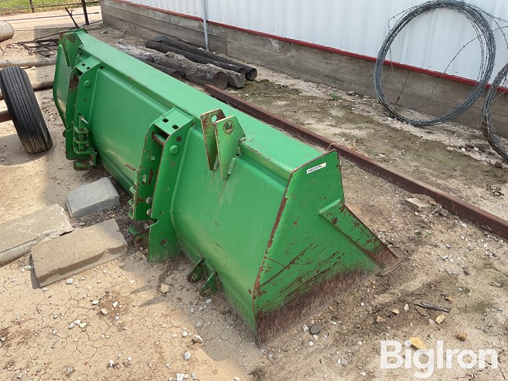 john-deere-8-image-5