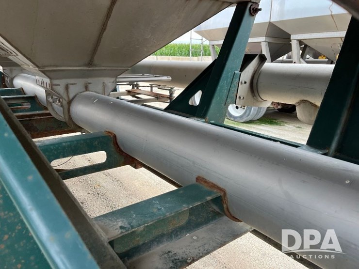 2015-b-b-dry-tender-trailer-(jn2633)-image-30